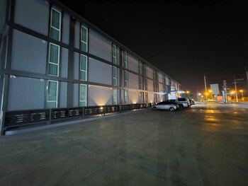 one budget hotel lampang phahonyothin