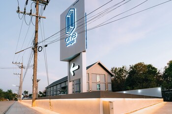 one budget hotel lampang phahonyothin