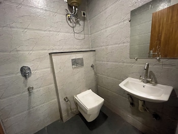 hotel heaven pacific mall subhash nagar