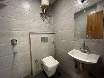hotel heaven pacific mall subhash nagar