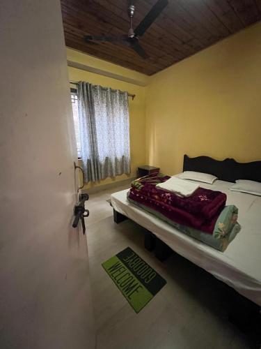 Jeerosh Hotel & Lodge,,3 star