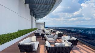Eaton Klcc Residence By Moonway Luxury Suites,,5 star