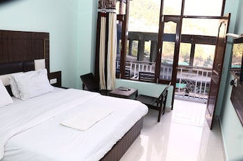 hotel hillora mcleodganj