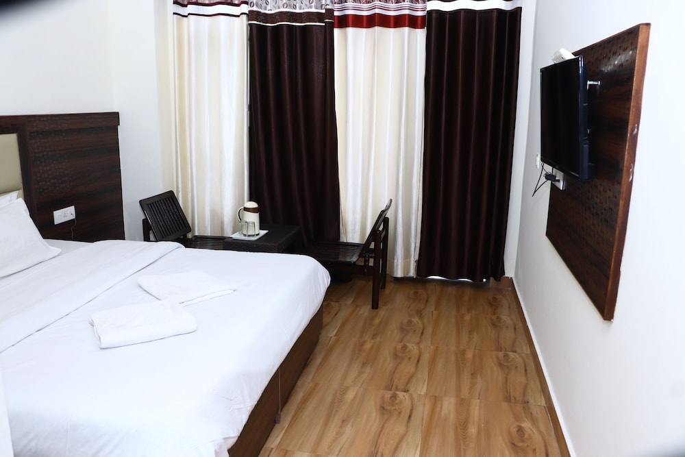 hotel hillora mcleodganj