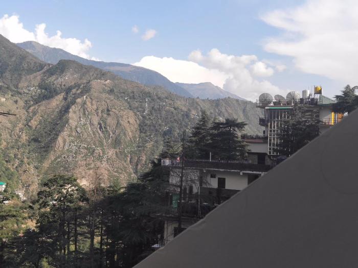 hotel hillora mcleodganj
