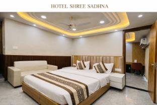 shri sadhana inn