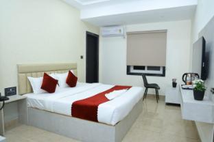 hotel vista airport zone
