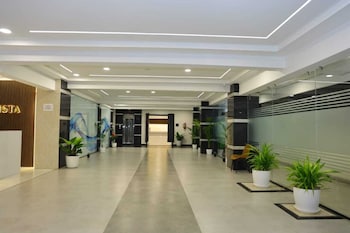 hotel vista airport zone