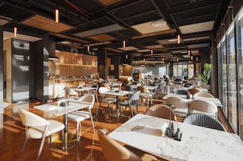 modrest hotel