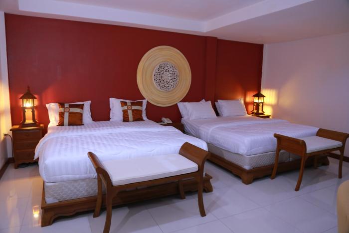 upar hotels silom