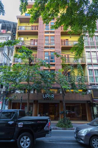 upar hotels silom