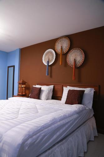 upar hotels silom