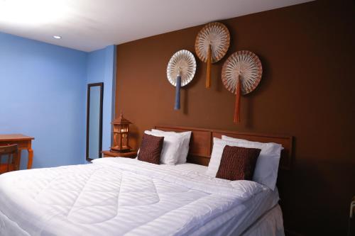 upar hotels silom