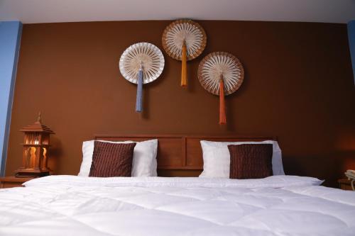 upar hotels silom
