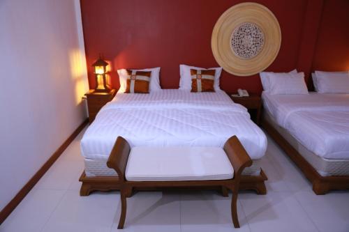 upar hotels silom