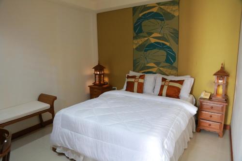 upar hotels silom