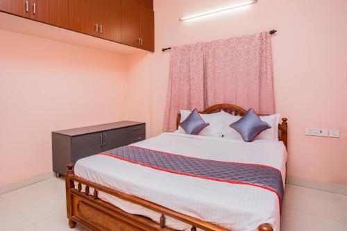 Heaven Pleasant Stay,,3 star