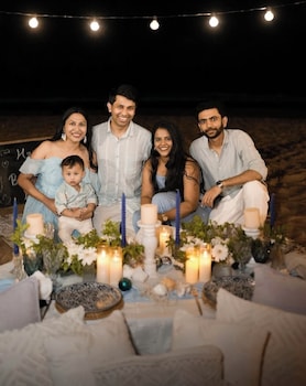 sea royal rooms and cafe