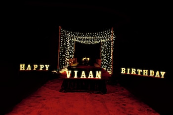 sea royal rooms and cafe