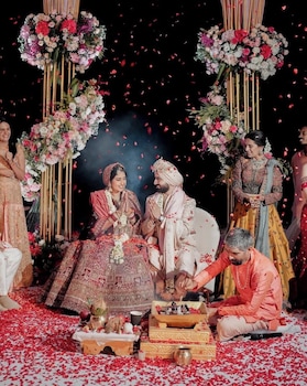 sea royal rooms and cafe