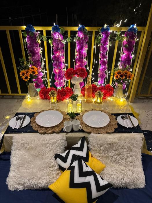 sea royal rooms and cafe