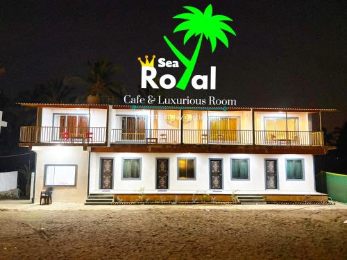 Sea Royal Rooms And Cafe,,3 star