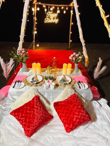 sea royal rooms and cafe