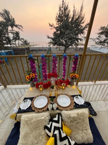 sea royal rooms and cafe