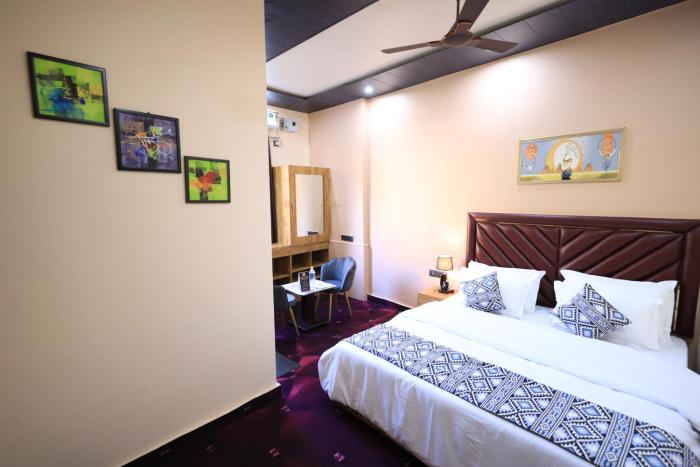 hotel corbett cultures