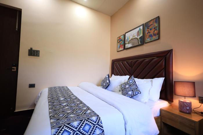 hotel corbett cultures