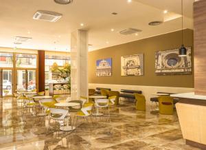 Mercure Hotel President Lecce,Near Roman Amphitheater,4 star