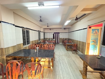 radheshyam hotel old digha