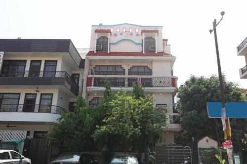 hari villa residency noida indoor stadium