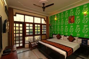 hari villa residency noida indoor stadium