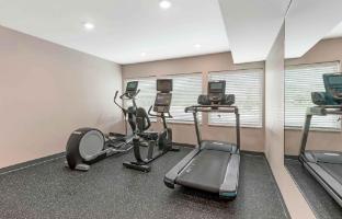 extended stay america select suites wildwood the villages