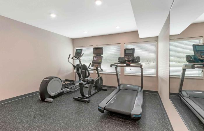extended stay america select suites wildwood the villages