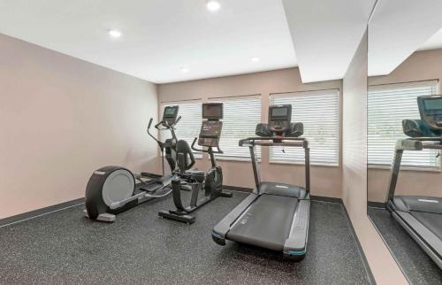 extended stay america select suites wildwood the villages