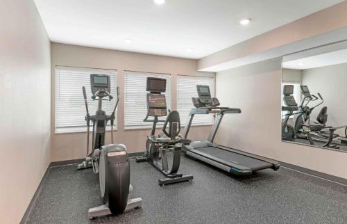 extended stay america select suites wildwood the villages