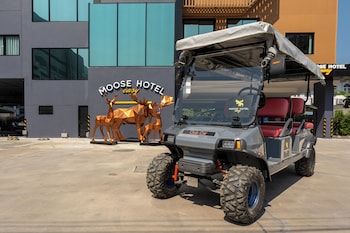 Moose Easy Hotel,,3 star