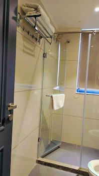 sita royal lakside chalet