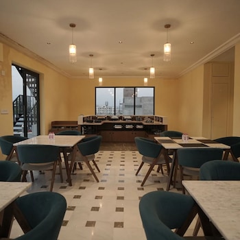 sita royal lakside chalet