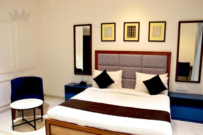 sita royal lakside chalet