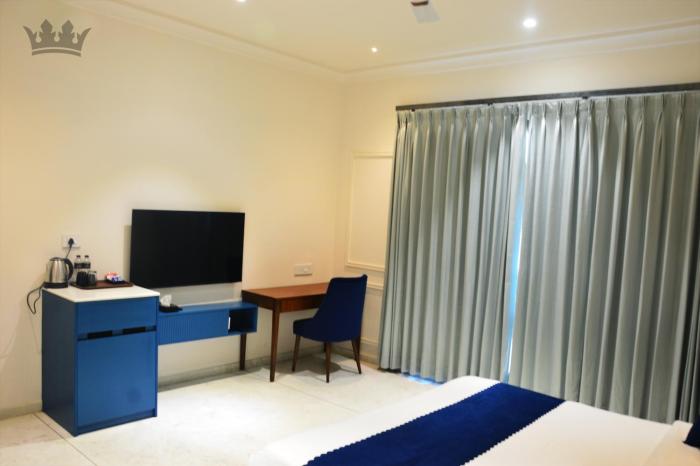 sita royal lakside chalet