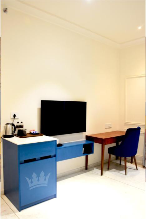 sita royal lakside chalet