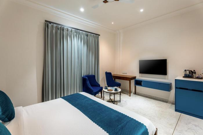 sita royal lakside chalet