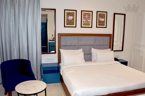 sita royal lakside chalet