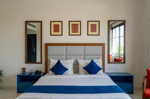 sita royal lakside chalet