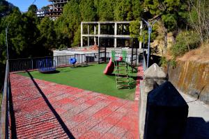 hotel breezewood wonders