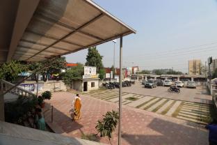 hotel mda near sgpgi hospital lucknow