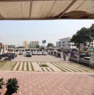 hotel mda near sgpgi hospital lucknow